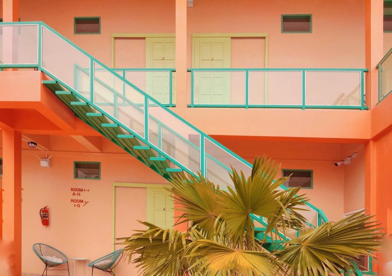 Alley51 Hotel スラート・ターニー エクステリア 写真